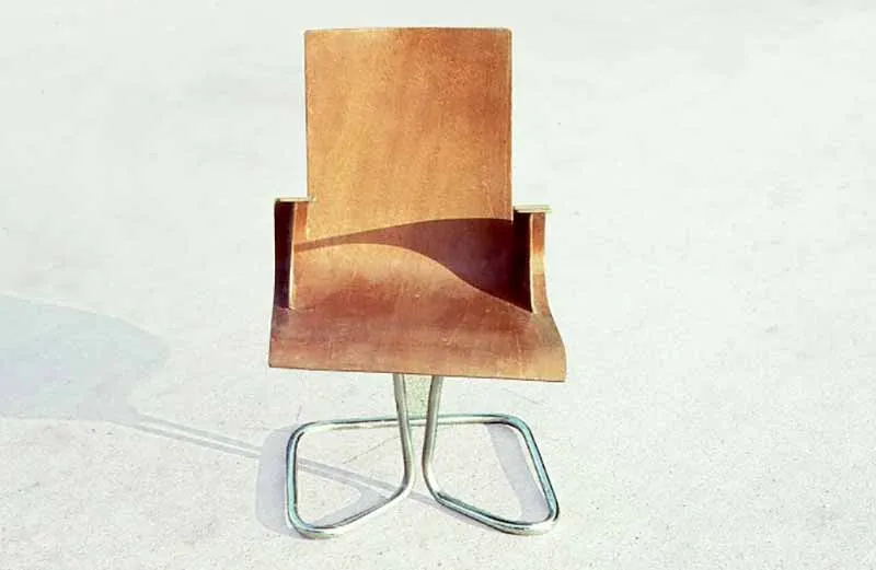 David Rowland 1949 molded veneer chair front